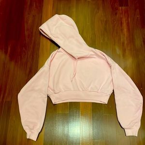 Artizia TNA cropped blush pink sweatshirt size small